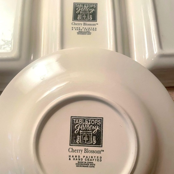 Vintage Tabletops Gallery Cherry Blossom Hand Painted 4 Plates and Serving Dish - Picture 9 of 9
